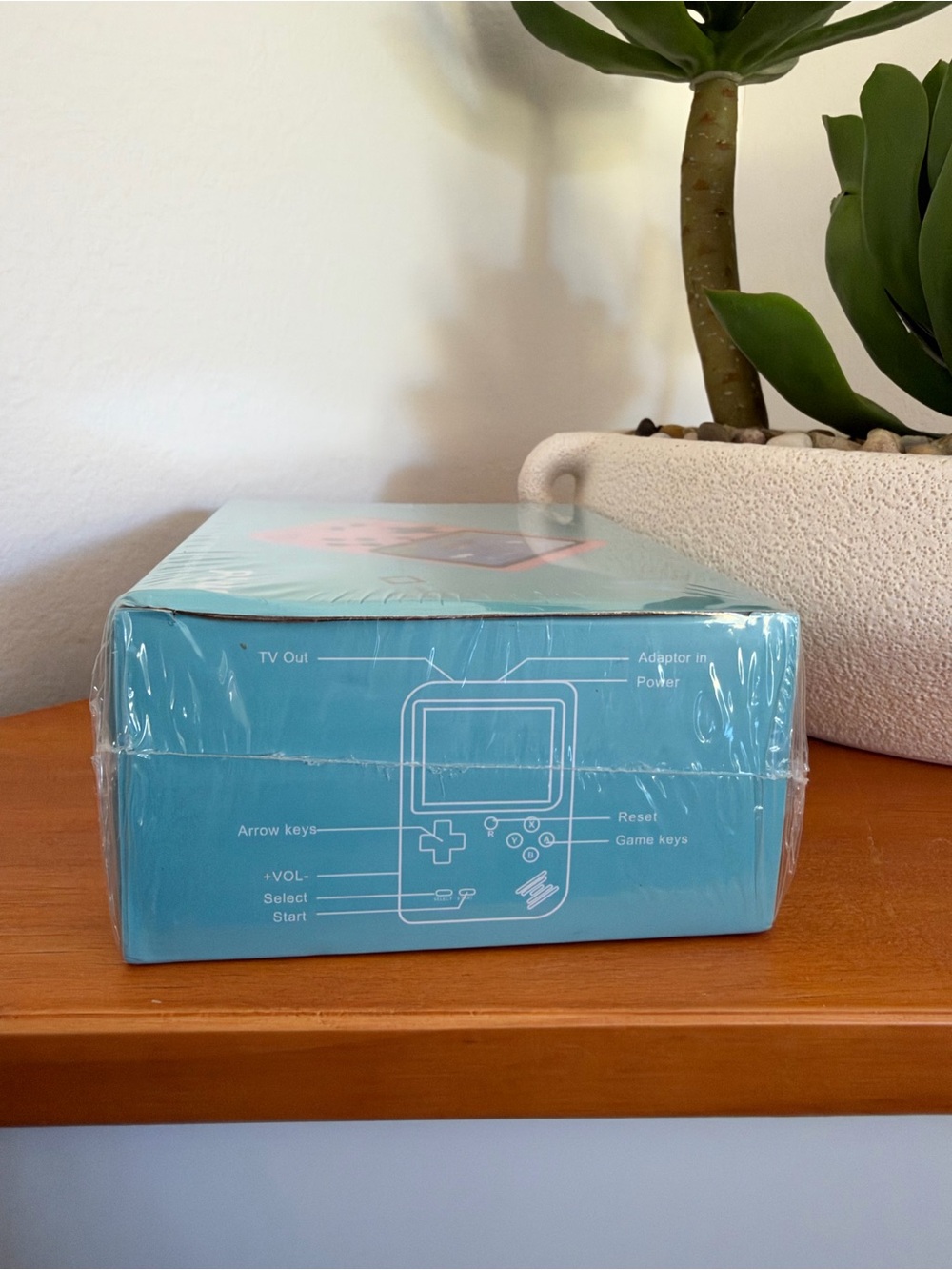 Game Box Plus Handheld Retro Gaming Console - Pink - Picture 3 of 3